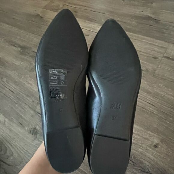 H&M Pointed Toe Women Flat Shoes size 6 - Picture 3 of 3